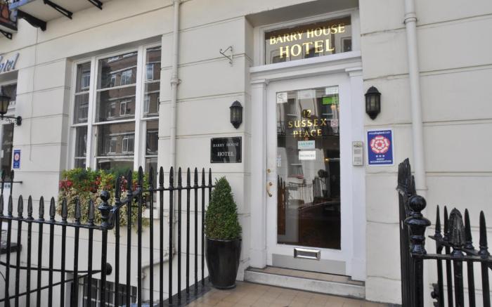 Barry House Hotel