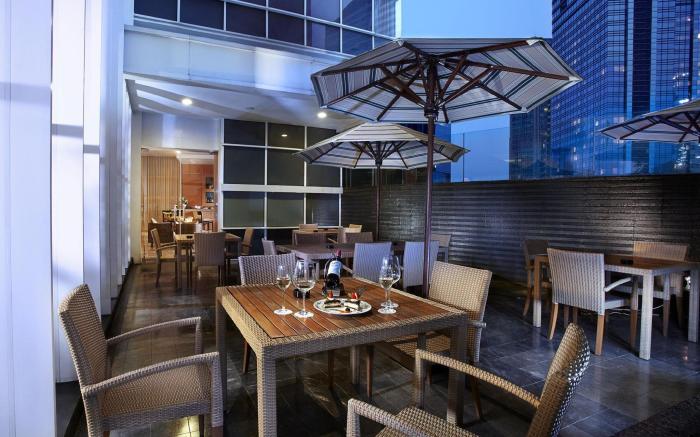 Oakwood Premier Cozmo Jakarta