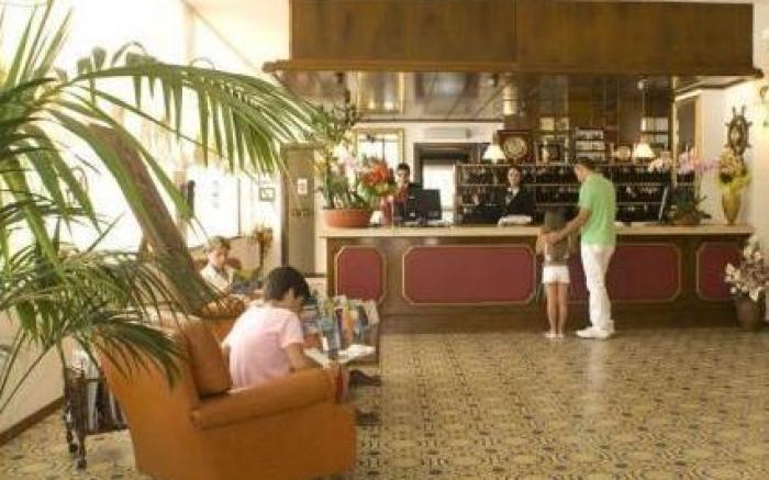 Giulivo Hotel & Village