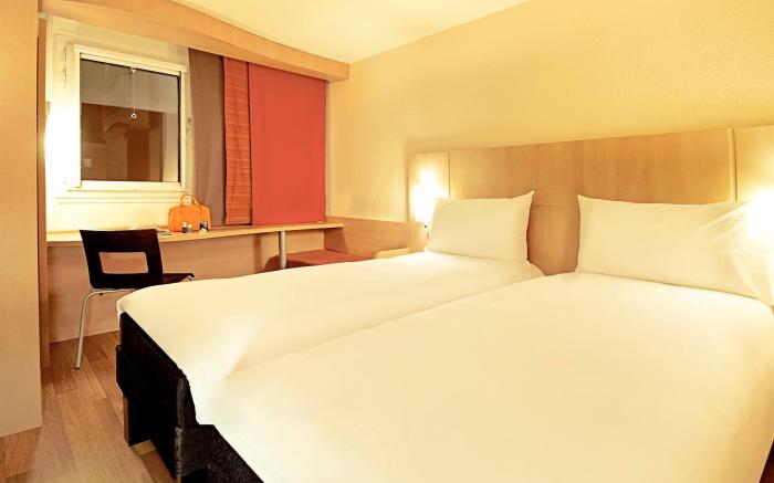 ibis Bristol Temple Meads Hotel