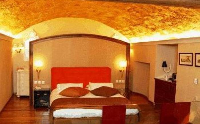 Casa Delfino Hotel & Spa