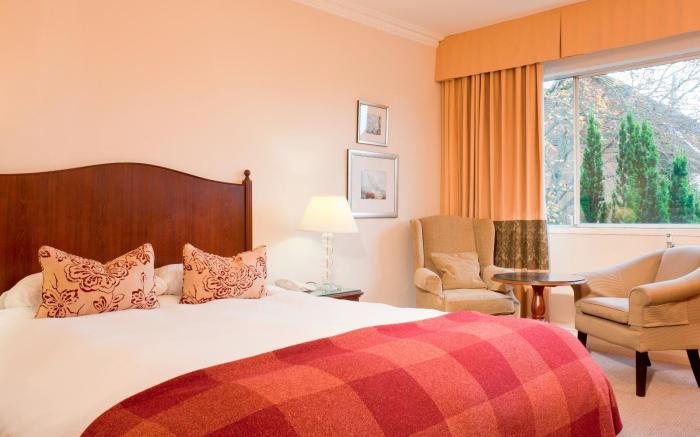 White Horse Hotel