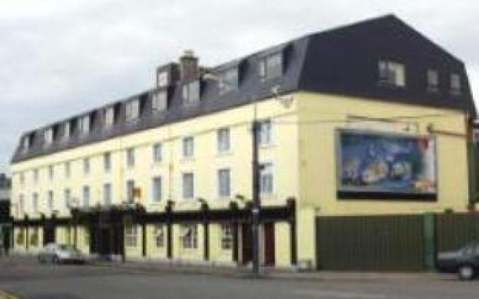Lawlors Hotel