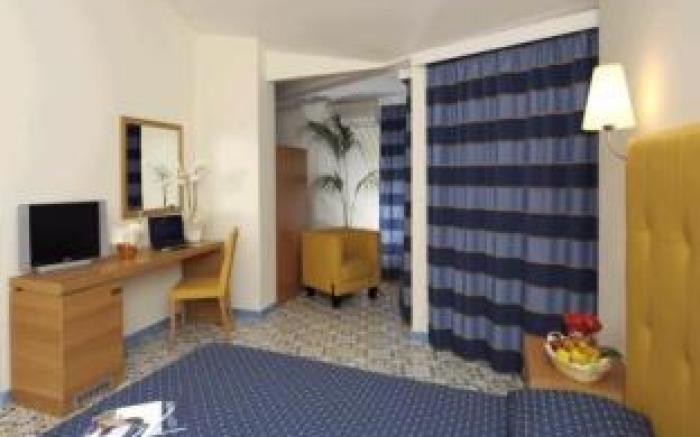 Grand Hotel