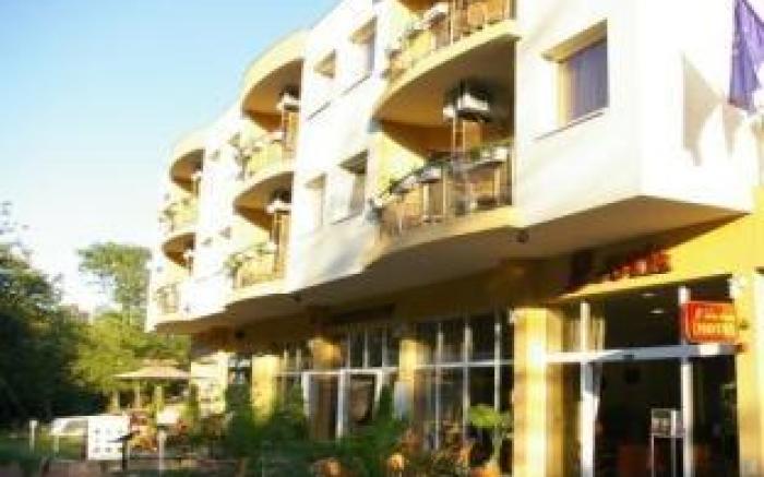 Joya Park Hotel