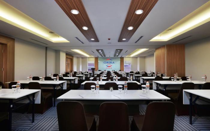 Cordela Hotel Senen