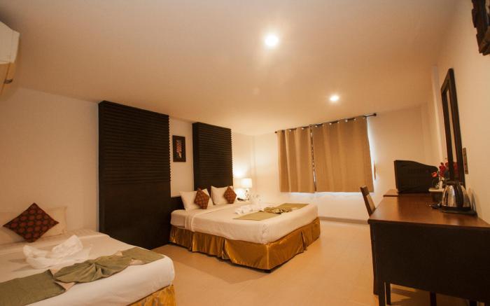 Patong Sino House