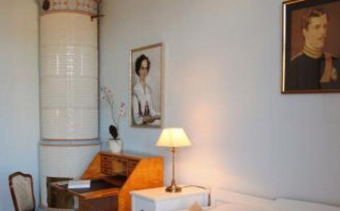 Strand Hotel