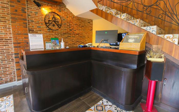 Briggs Inn Batu