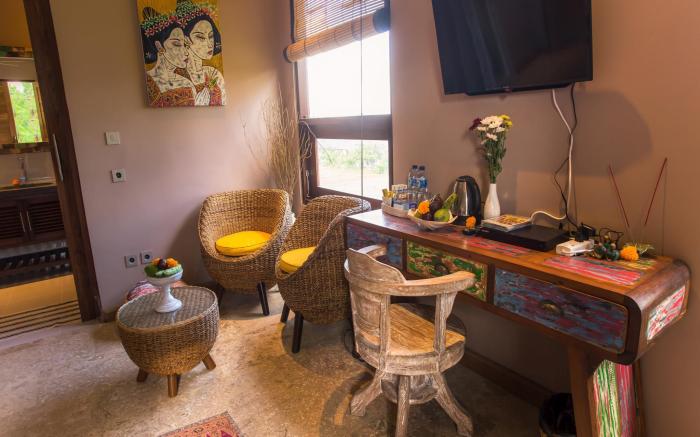 Solo Villas & Retreat