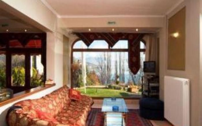 Anastassiou Hotel - Bike and motorcycle friendly hotel