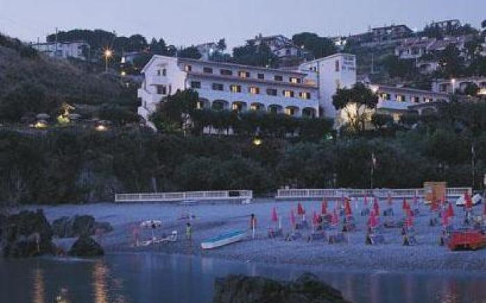 Grand Hotel De Rose