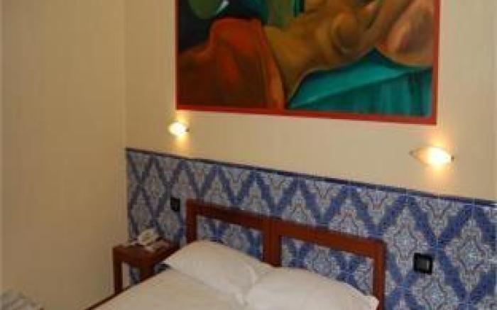 Petit Hotel