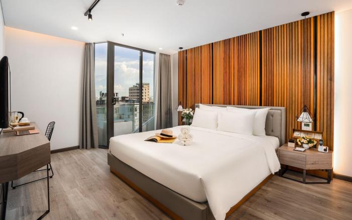 Haian Riverfront Hotel Da Nang