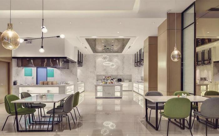 Atour Hotel Jinan Yingxiongshan Road