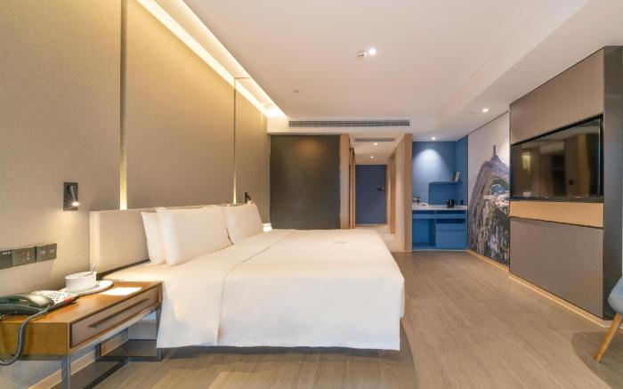 Atour Hotel Chongqing Yongchuan High-Speed Railway Station Xinglong Lake