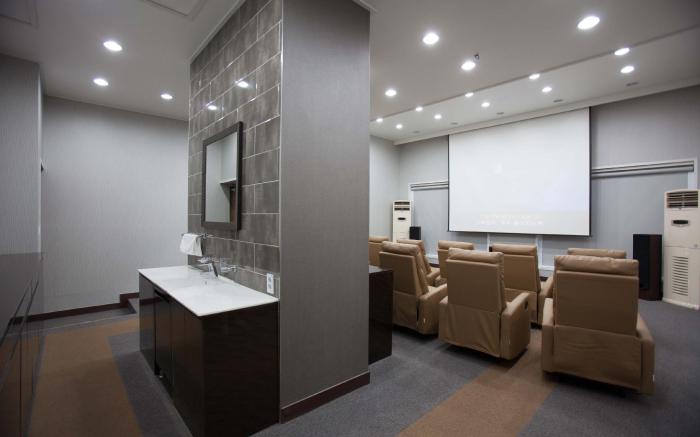 Cheongpyeong Family Hotel
