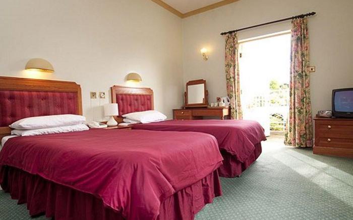 Cliffden Hotel