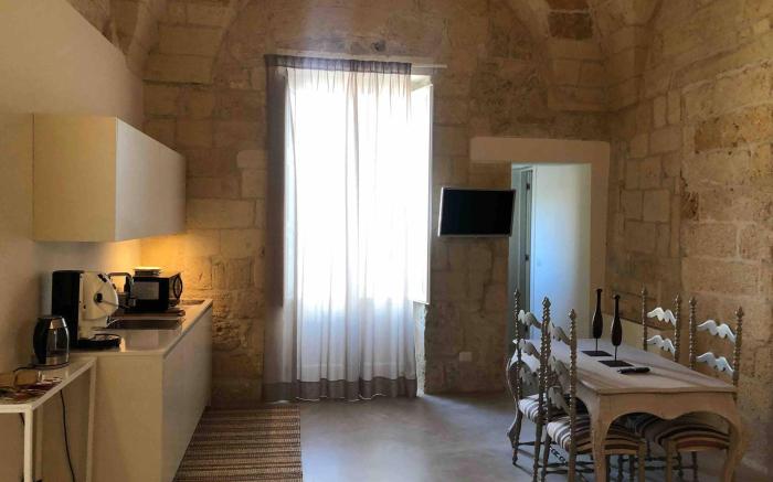 Lu Leccio Suite Apartment With Terrace 8
