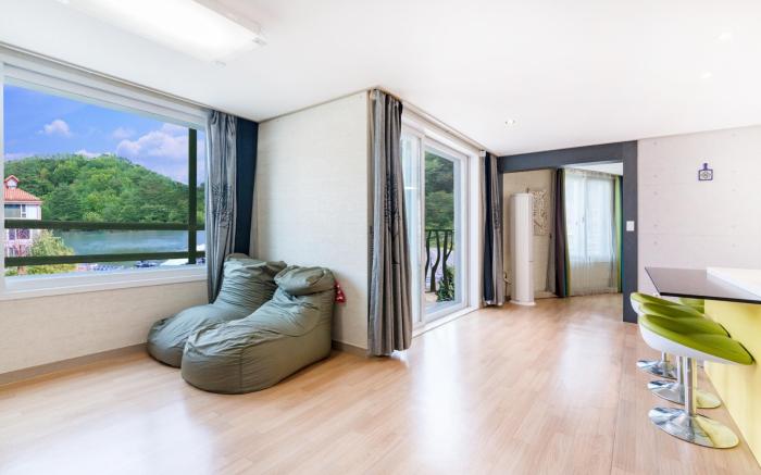 Gapyeong Applerotgi Pension