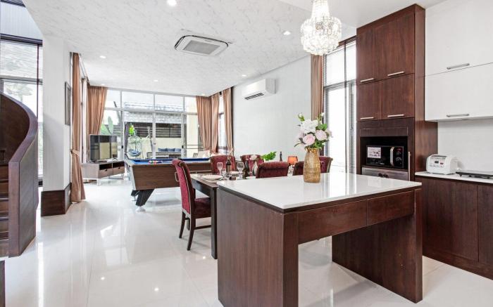 MasterHome Luxury Pool Villa Pattaya