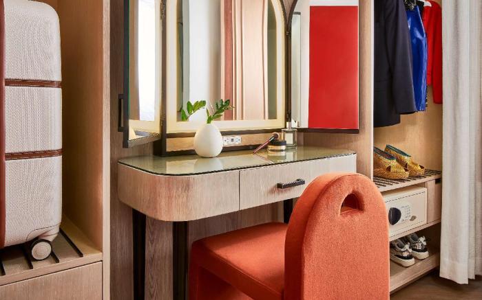 Virgin Hotels Las Vegas, Curio Collection by Hilton