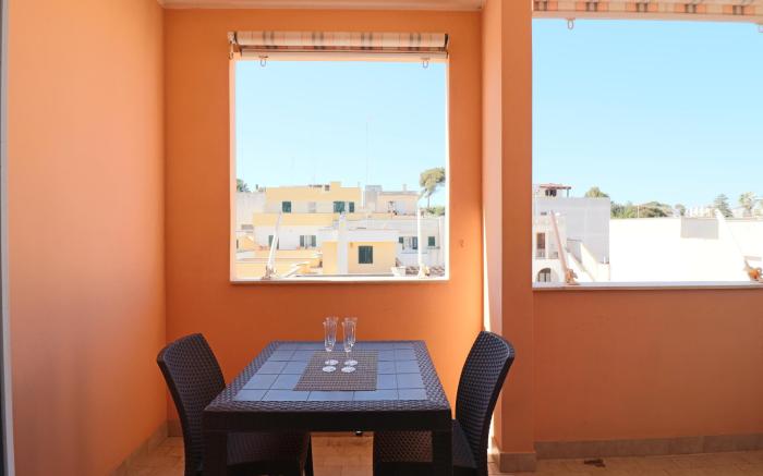 Modern Holiday Apartment With Wi-fi, Air Conditioning And Balcony Pets Allowed