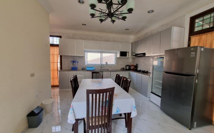 Villa Malibu 4 Kamar (Private Pool)