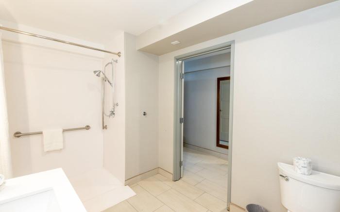 Holiday Inn Express Anaheim West By IHG