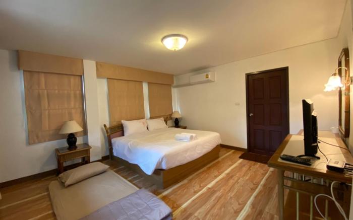 Triple Trees Khaoyai B8 Pool Villa for 8-12 Guests