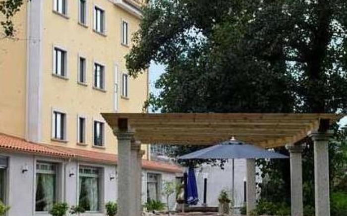 Hotel Cabo Festinanza