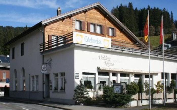 Self- Check- In Hotel Regina Beatenberg