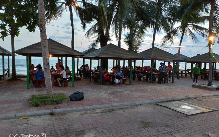 Metro Sand and Sea Resort