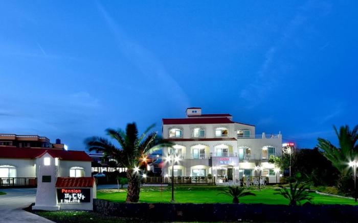 Padobwa Pension Jeju