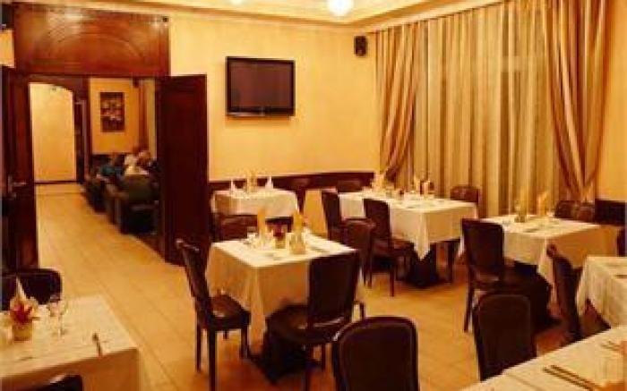 Garni Hotel Royal Crown