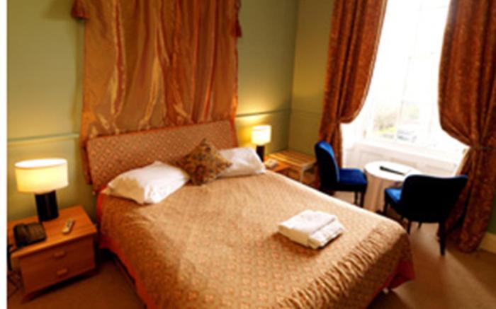 Atholl Arms Hotel