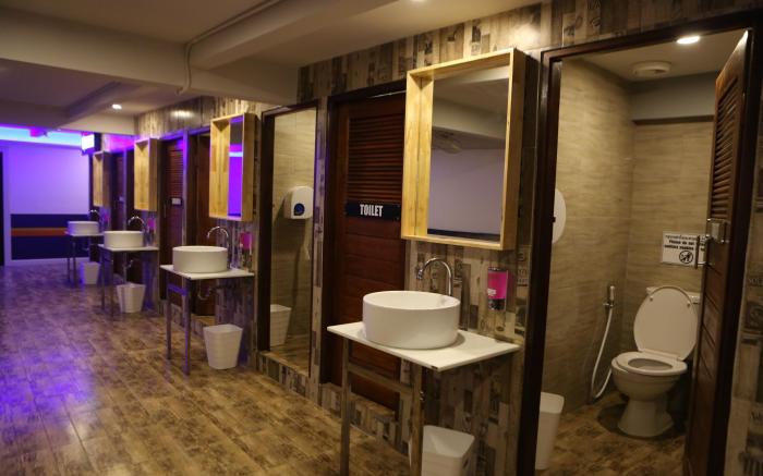 Balcony Party Hostel Ao Nang Beachfront Adult Only