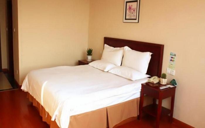 GreenTree Inn Liaocheng Chiping East Huixin Road Business Hotel