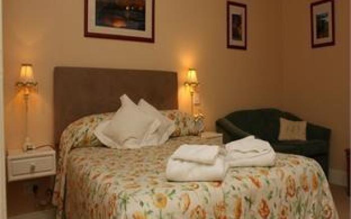 The Knowe Guest House