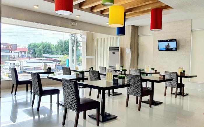 District 21 Hotel