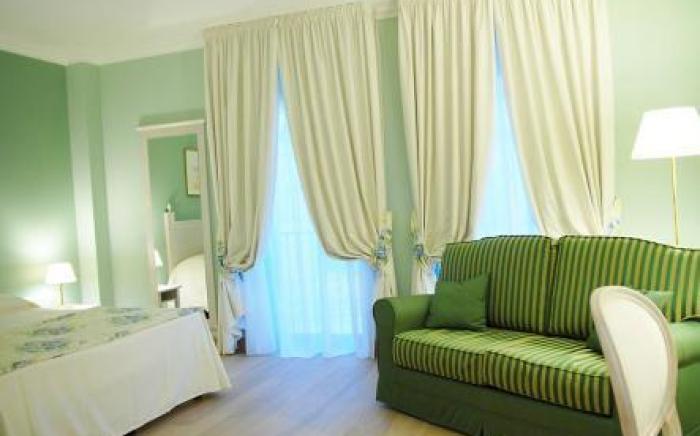 OSTUNI PALACE - Hotel Bistrot & SPA