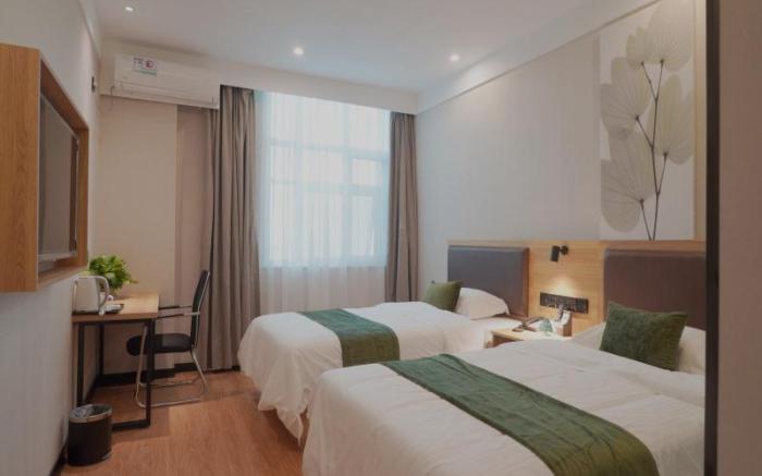 GreenTree Inn Jinan Laicheng Avenue Tusikou Building