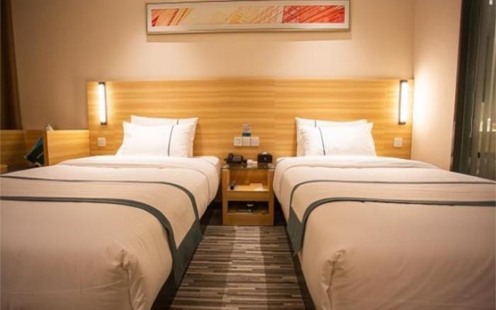 City Comfort Inn Qichun Experimental Middle School