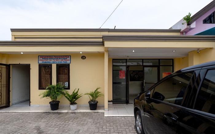 RedDoorz @ Medan Johor 2