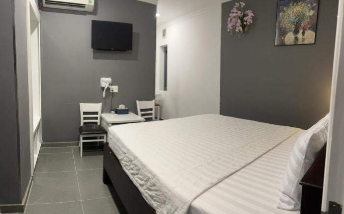 Dong Nhu Hotel