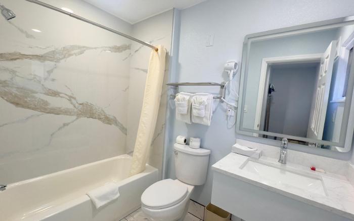 Pelican Inn Monterey CA