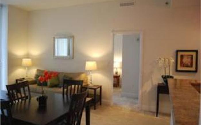 Dadeland Towers by Miami Vacations