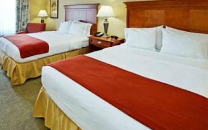 Holiday Inn Express Hotel & Suites DFW West - Hurst By IHG
