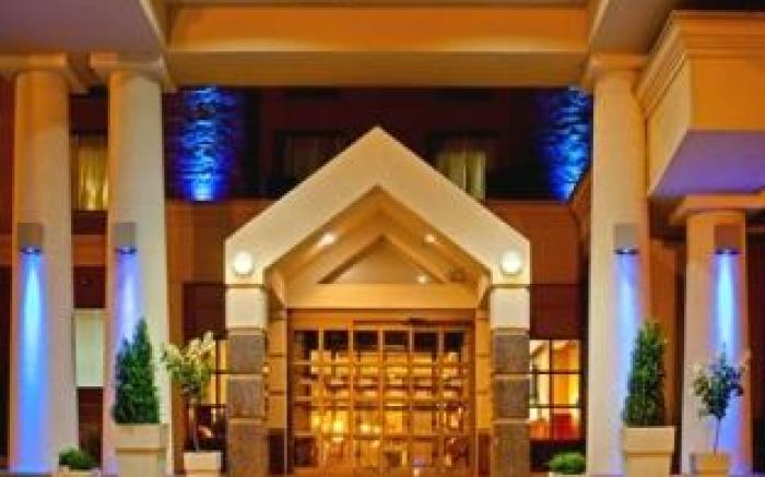 Days Inn by Wyndham North Bergen