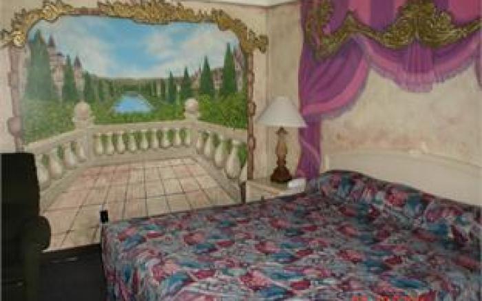 Sterling Gardens Hotel